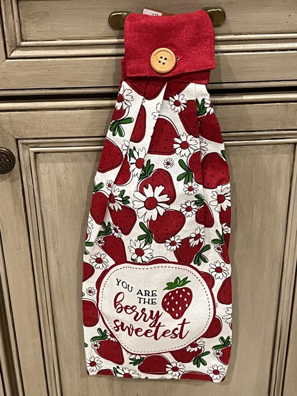 🍓 NWT “You Are the Berry Sweetest” Strawberry Tie Kitchen Towel 🍓 Cute Gift
